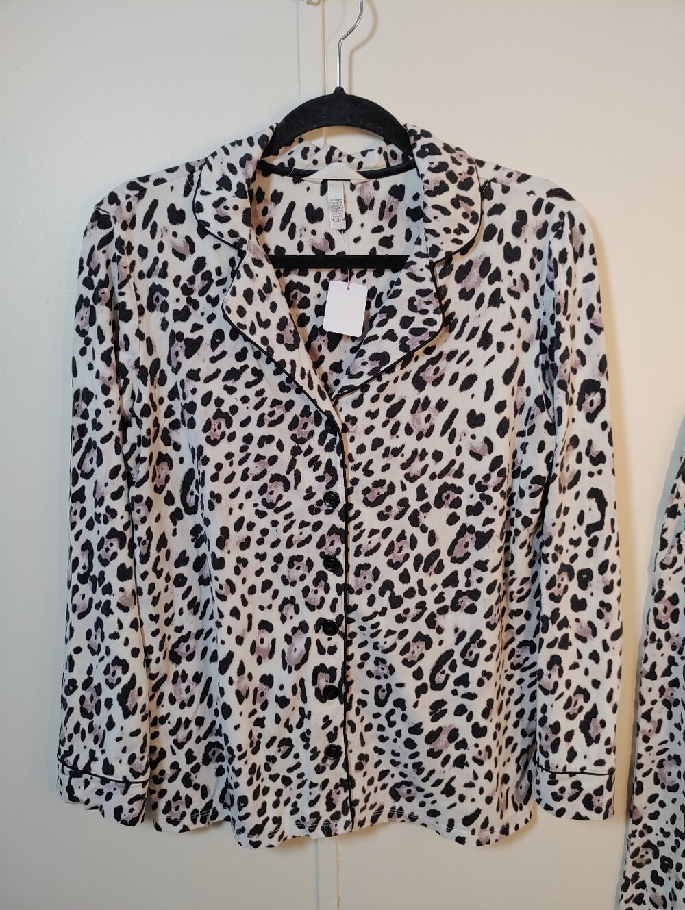 Like New Soma Medium Black/brown Cheetah Print Long Sleeve Pajama Set - Picture 3 of 9